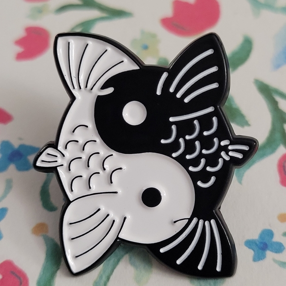 Koi Fish Yin & Yang Enamel Pin - Picture 8 of 10